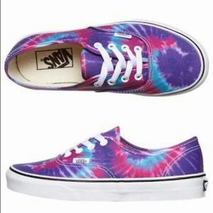 TYE DYE VANS!!!!